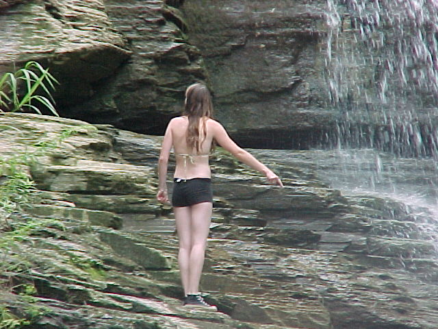 cf007.jpg